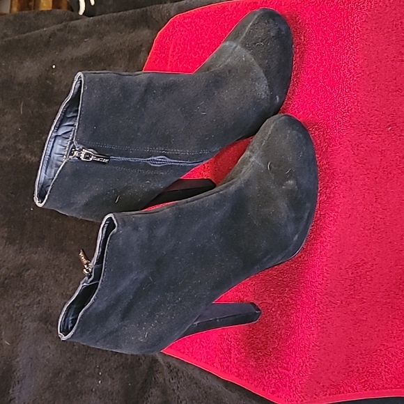 Colin Stuart Suede Leather Ankle Bootie Removable Faux Fur size 10 - Picture 2 of 6